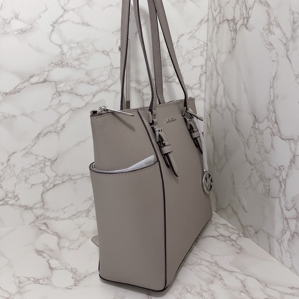 Michael Kors Charlotte Large Top Zip Tote - Picture 2 of 7